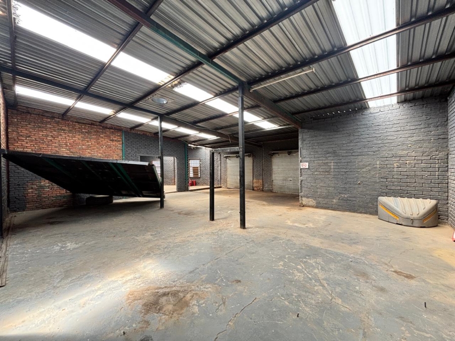 To Let commercial Property for Rent in Klerksdorp Industrial North West